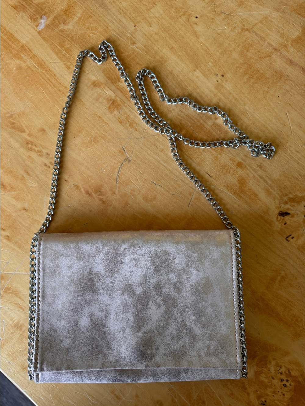 Silver Metallic Crossbody Bag with Chain Strap